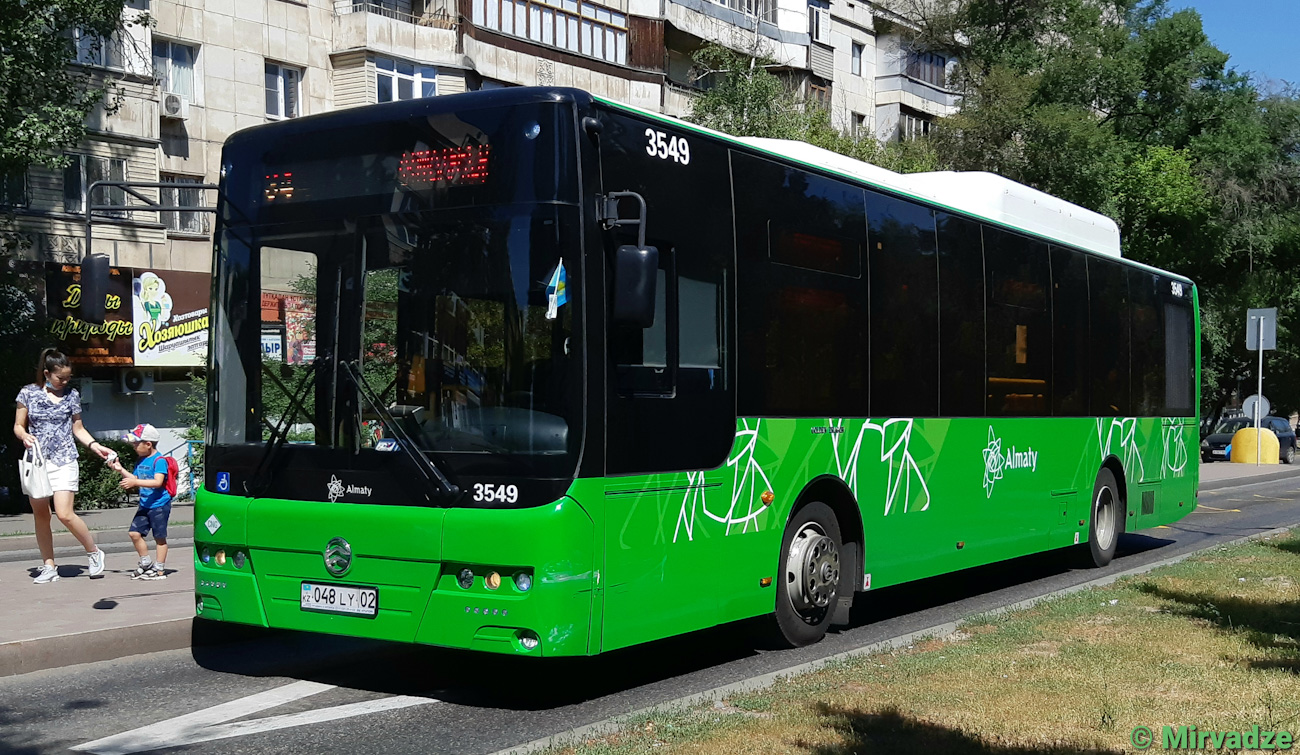 Алматы, Golden Dragon XML6125CN (Hyundai Trans Auto) № 3549 Алматы, Golden Dragon XML6125CN (Hyundai Trans Auto) № 3549