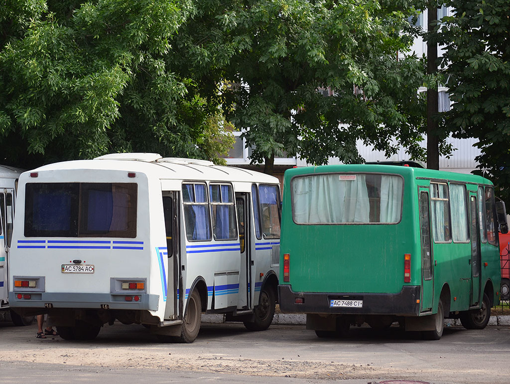 Волынская область, ПАЗ-32054 № AC 5784 AC; Волынская область, ХАЗ-3250.02 № AC 7488 CI