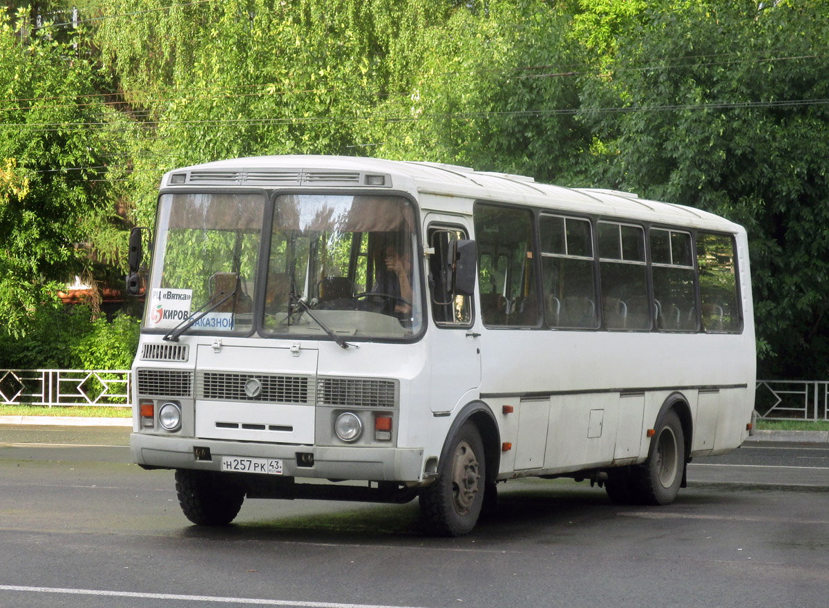 Кировская область, ПАЗ-4234 № Н 257 РК 43