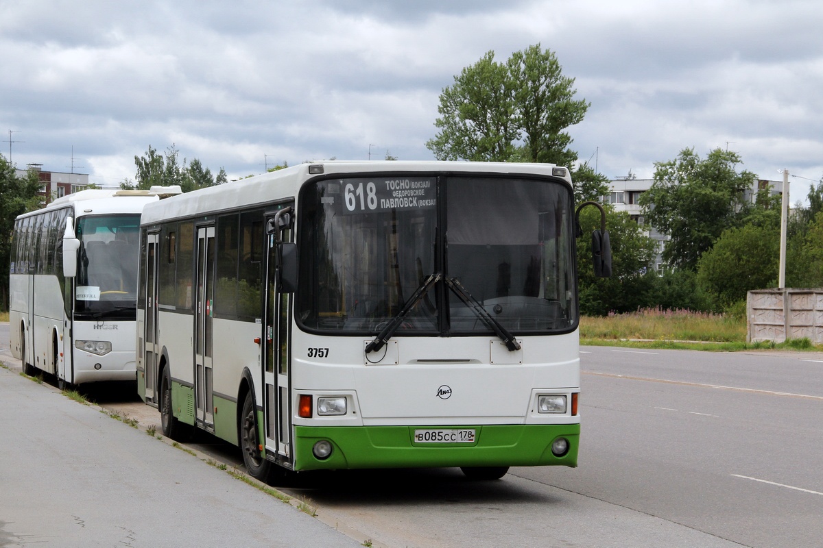 Ленинградская область, ЛиАЗ-5256.60 № 3757