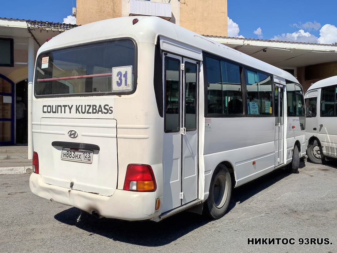 Краснодарский край, Hyundai County Kuzbass № Н 883 НХ 123