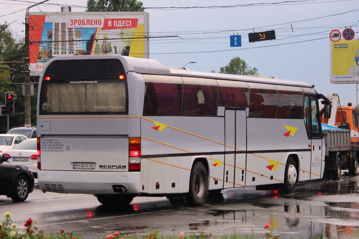 Одесская область, Neoplan N216Ü Jetliner № BH 8614 HE