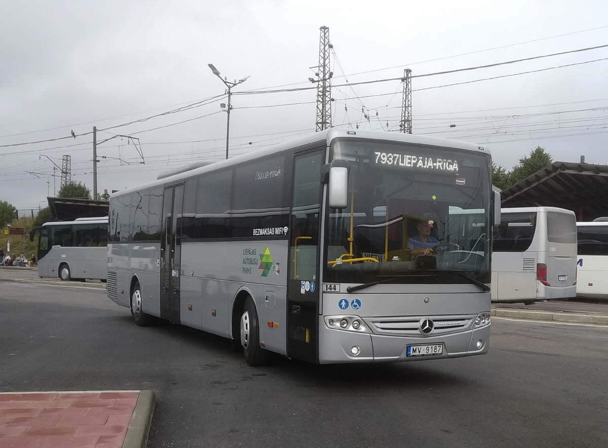 Латвия, Mercedes-Benz Intouro II M № 144