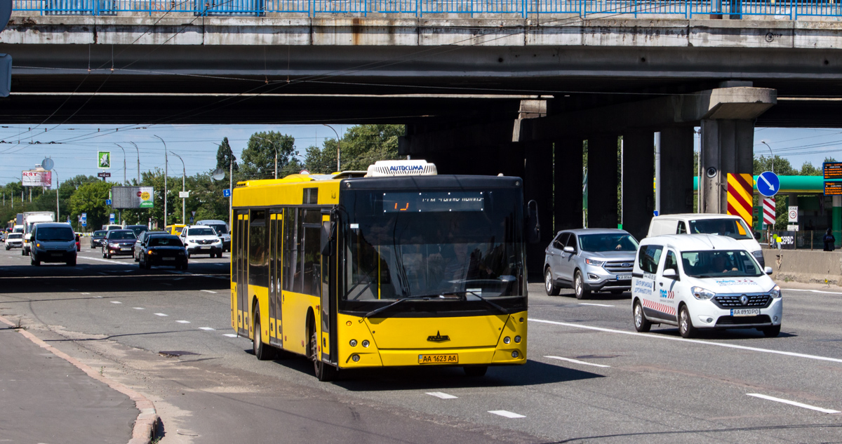 Kyiv, MAZ-203.065 # 7620