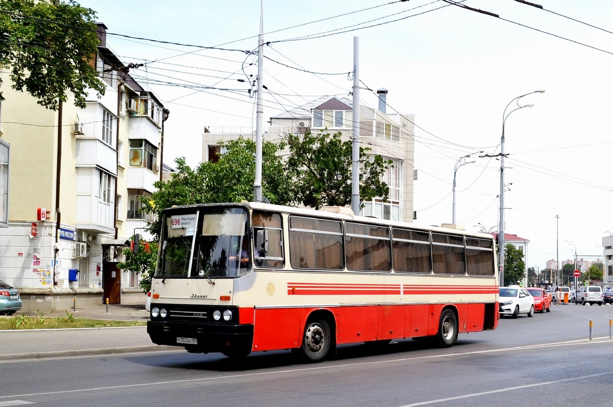 Адыгея, Ikarus 256.75 № У 753 АН 93