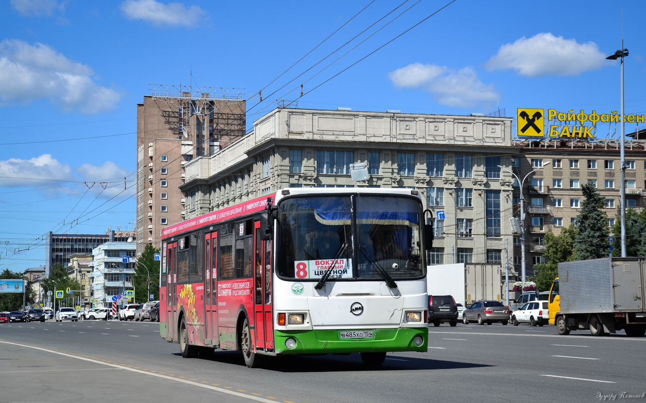 Новосибирская область, ЛиАЗ-5256.36 № В 485 ХО 154