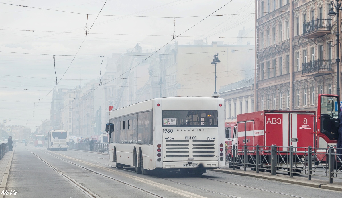 Санкт-Петербург, Волжанин-6270.06 