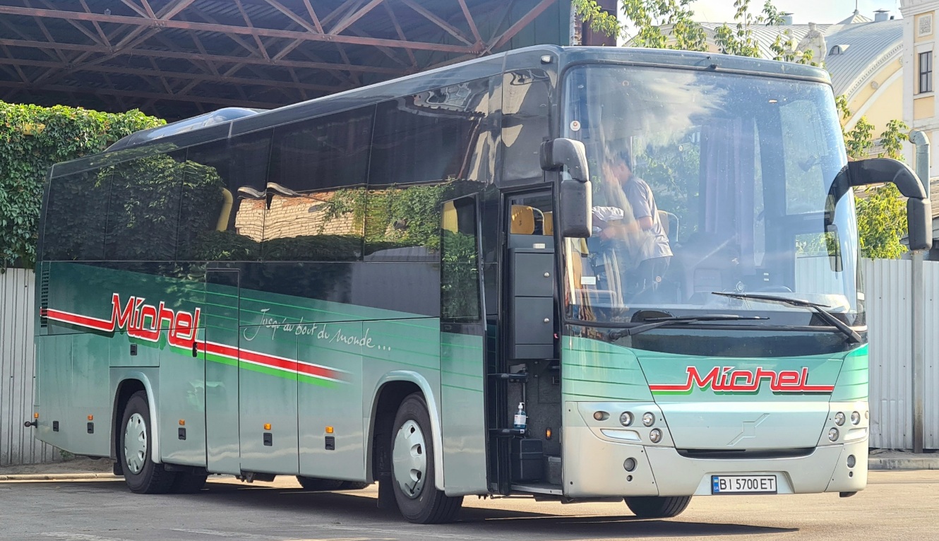 Полтавская область, Volvo 9900 № BI 5700 ET