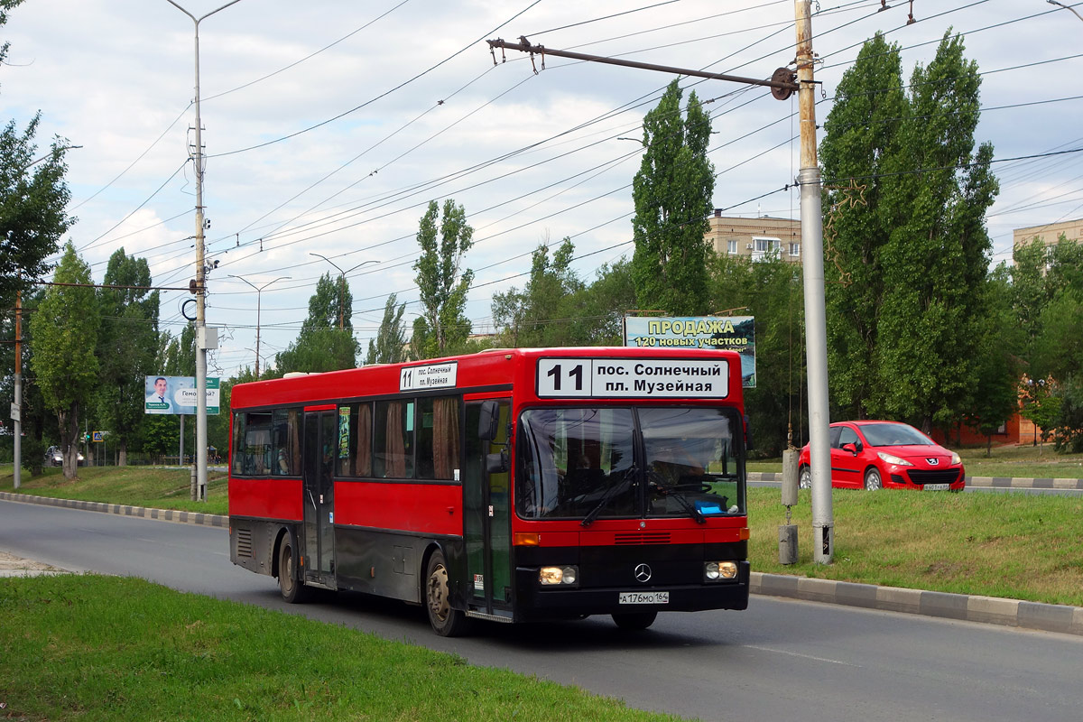 Саратовская область, Mercedes-Benz O405 № А 176 МО 164