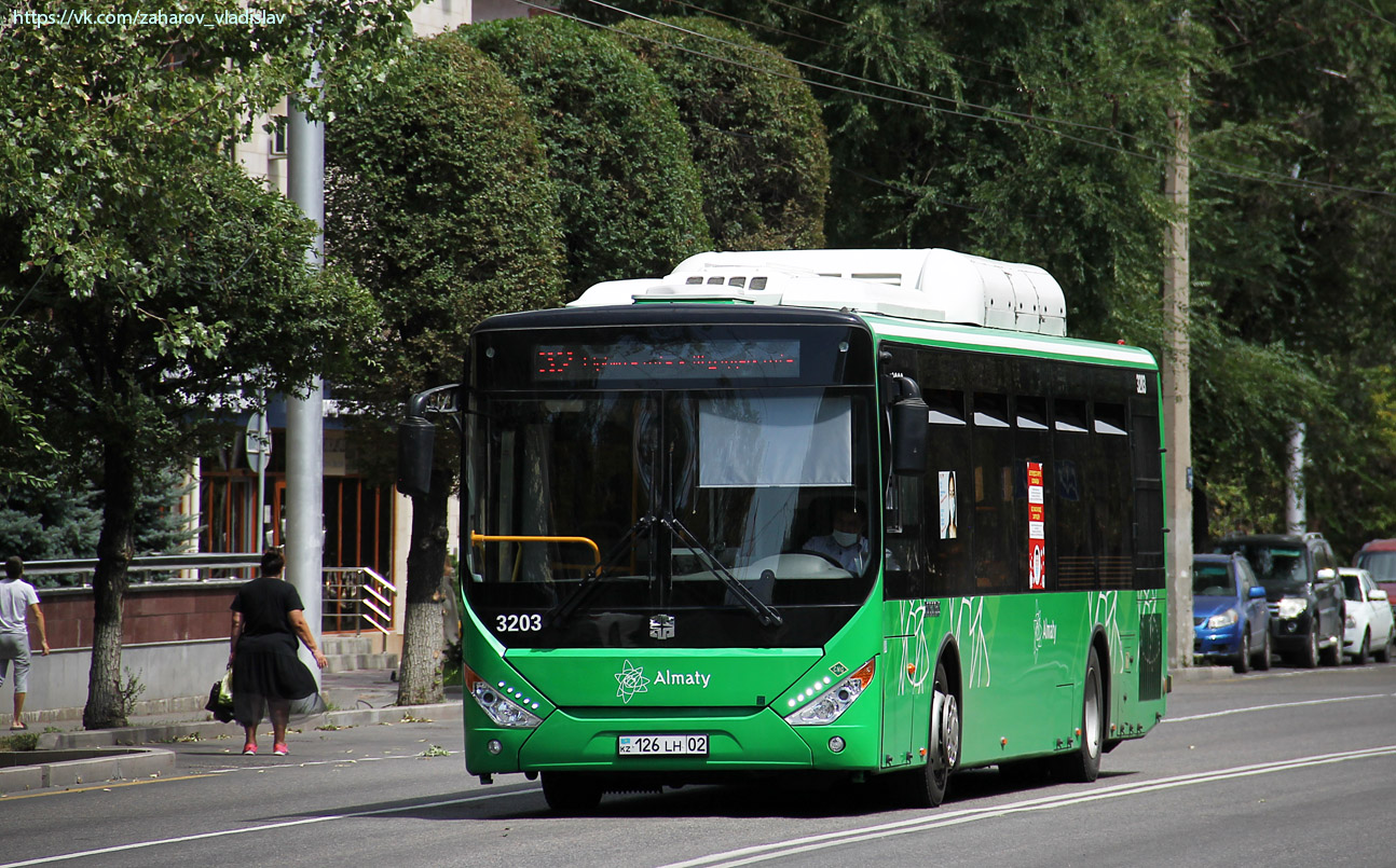 Алматы, Zhong Tong LCK6125HGAN № 3203