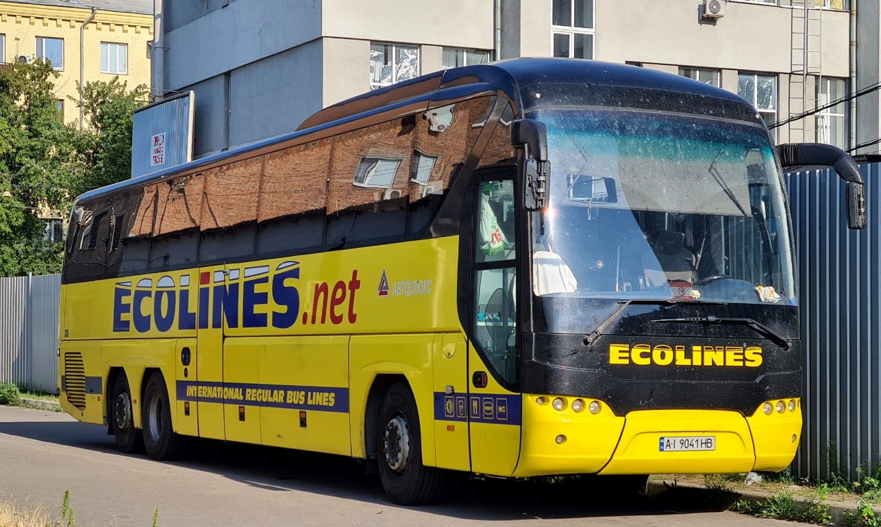 Киев, Neoplan P22 N2216/3SHDL Tourliner SHDL № 335