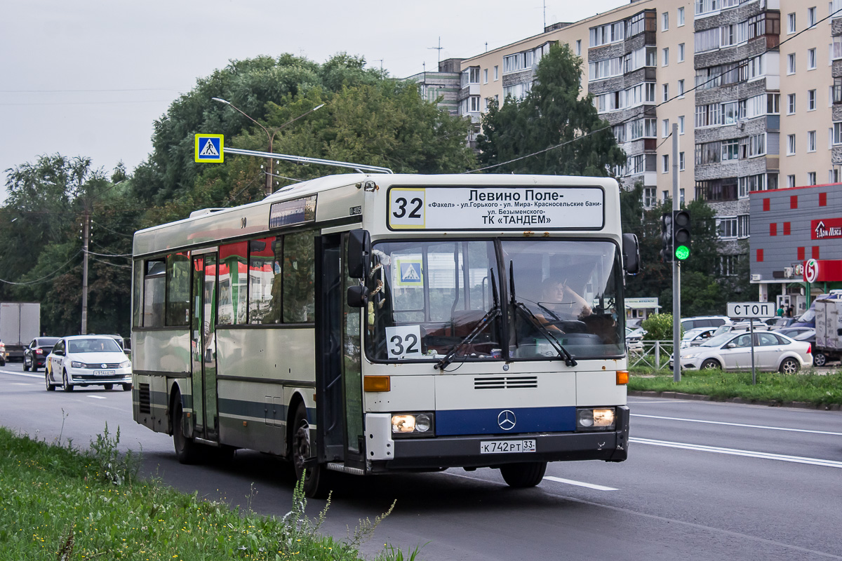 Vladimir region, Mercedes-Benz O405 № К 742 РТ 33