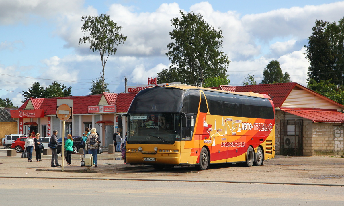 Пскоўская вобласць, Neoplan N516/3SHDH Starliner № К 062 КЕ 60