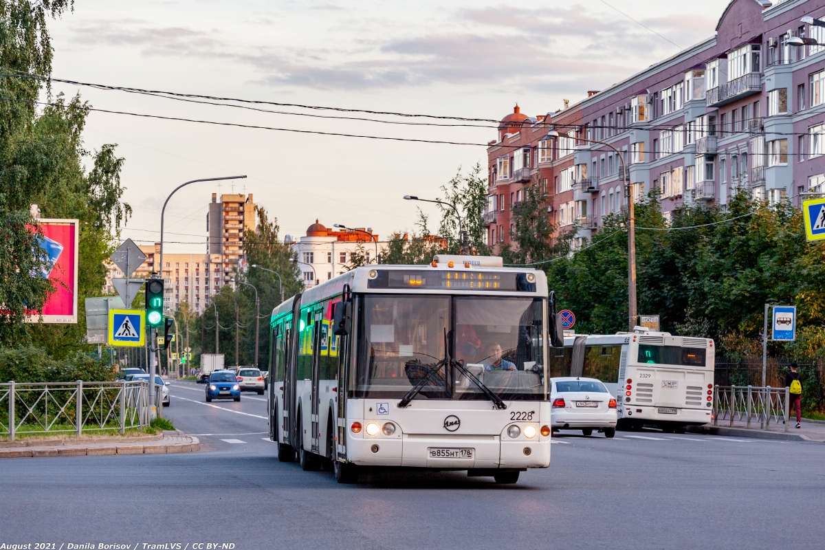 Санкт-Петербург, ЛиАЗ-6213.20 № 2228