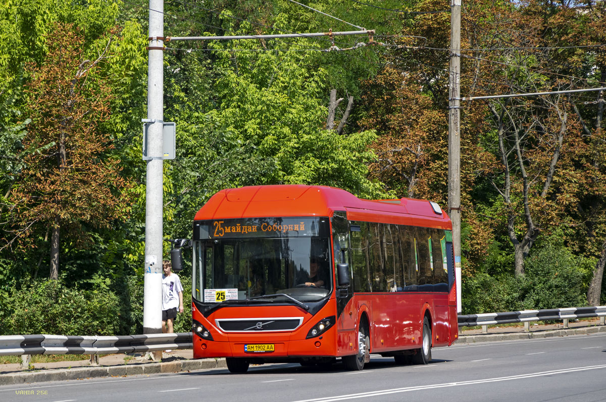 Житомирская область, Volvo 7900 Hybrid № AM 1902 AA