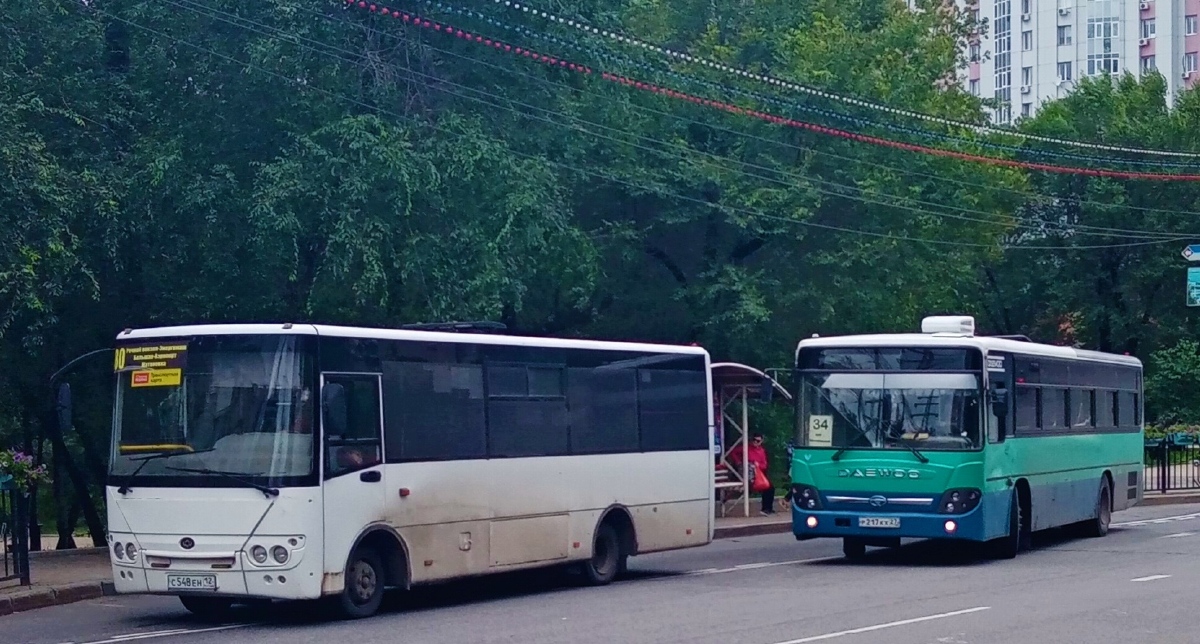 Хабаровский край, Богдан А20111 № С 548 ЕН 12; Хабаровский край, Daewoo BS106 Royal City (Ulsan) № Р 217 КХ 27