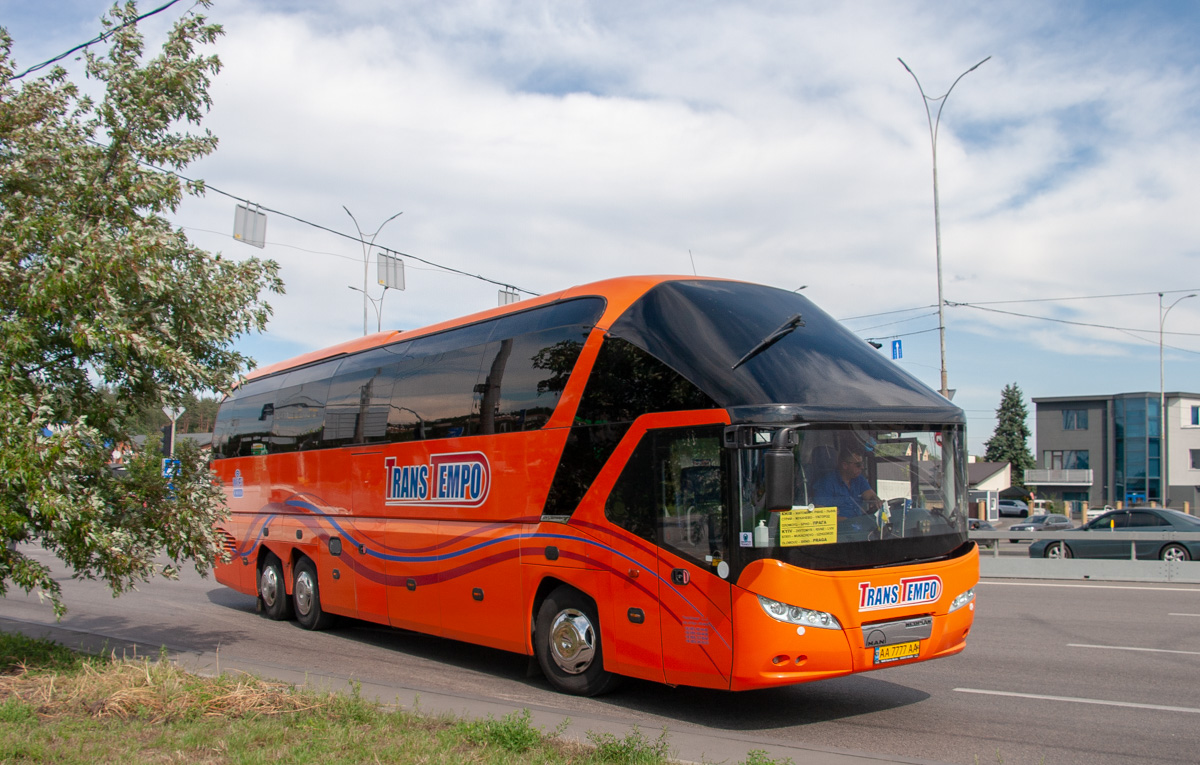 Киев, Neoplan P12 N5218/3SHDL Starliner L № AA 7777 AA