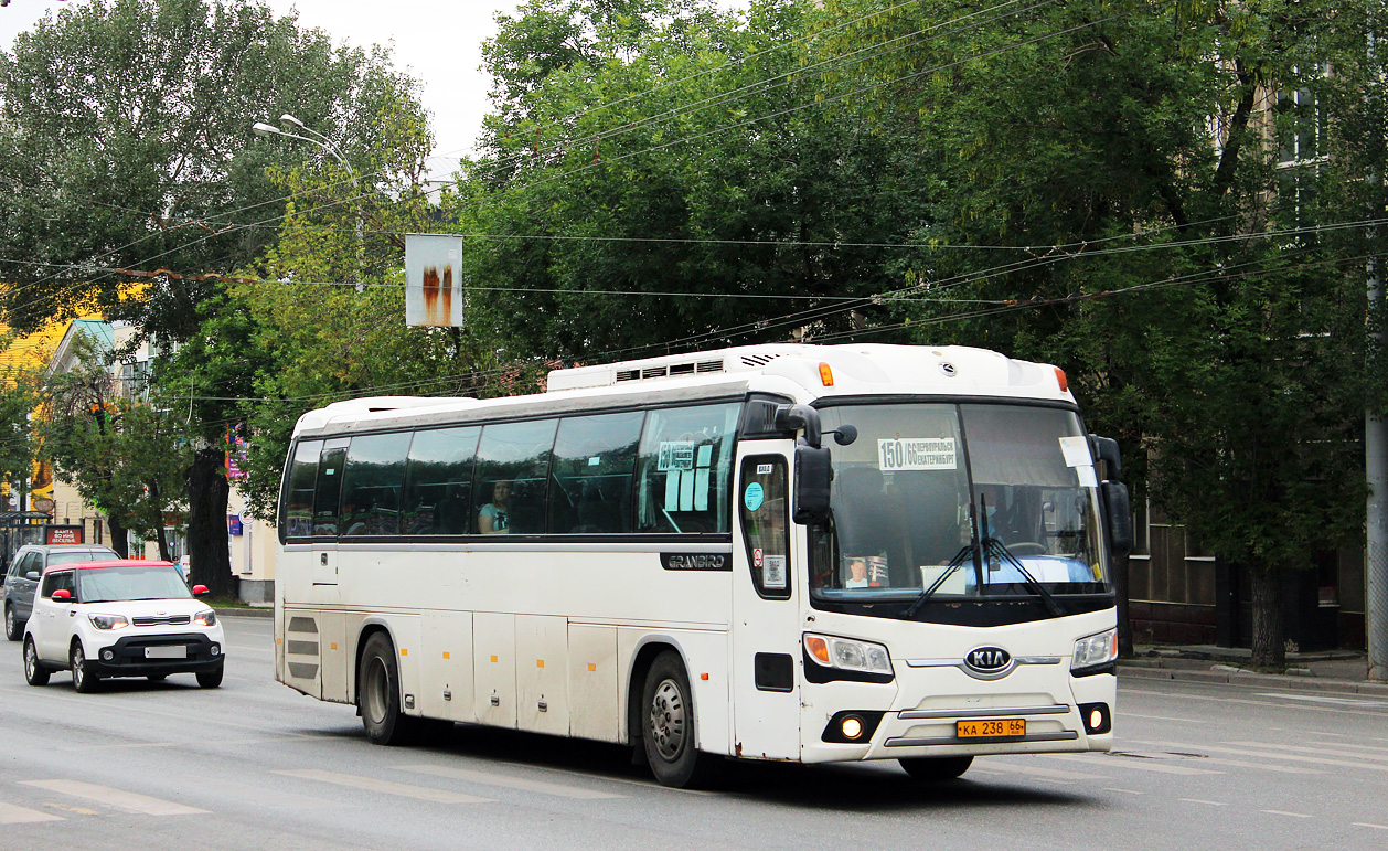 Свердловская область, Kia Granbird № КА 238 66