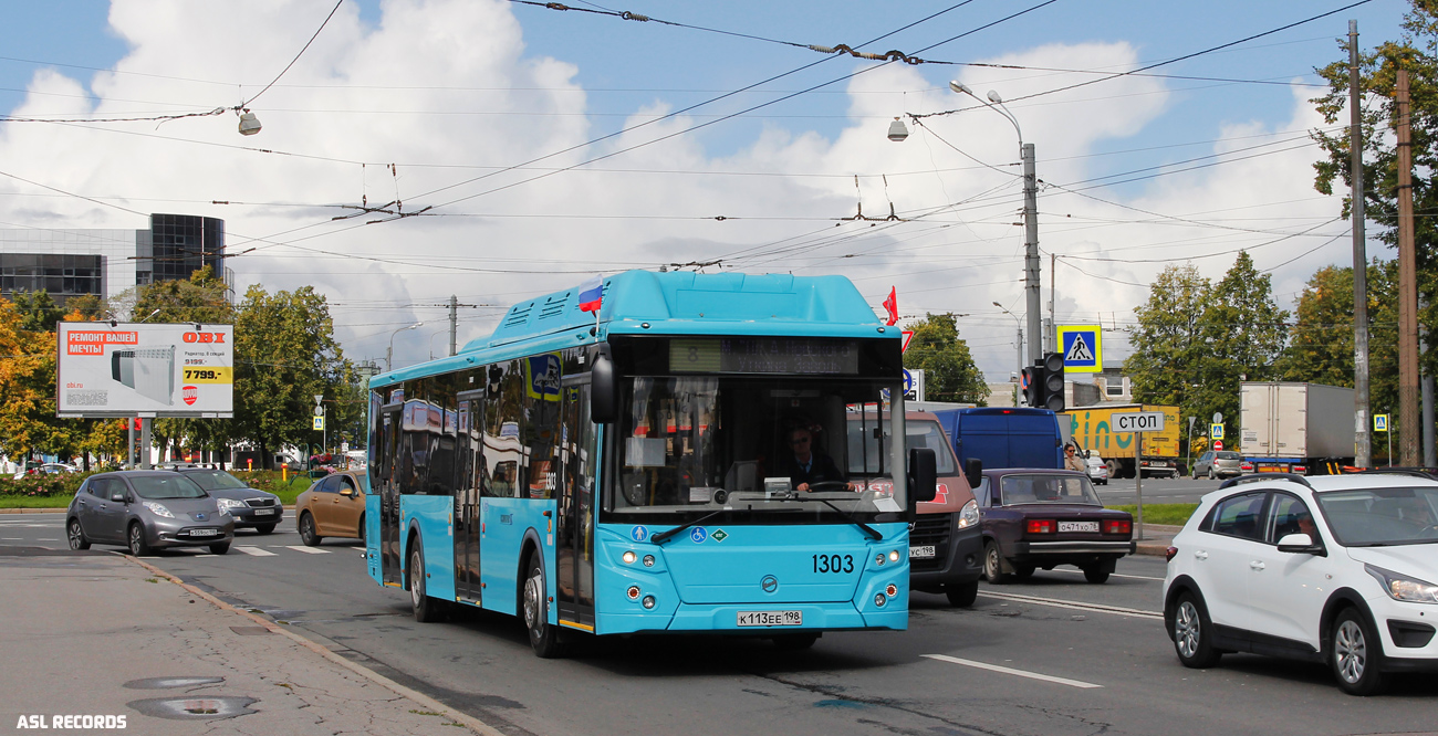 Sanktpēterburga, LiAZ-5292.67 (CNG) № 1303