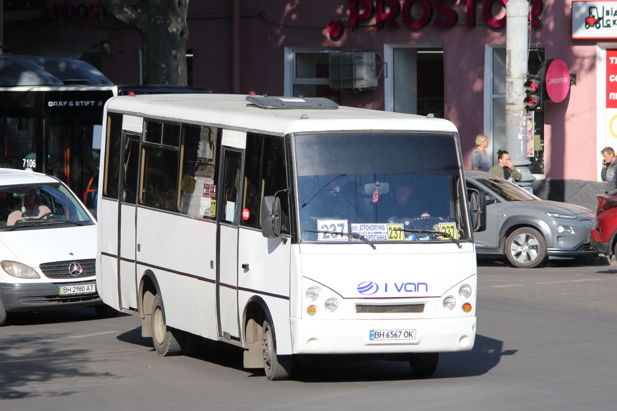 Одесская область, I-VAN A07A-22 № BH 6567 OK