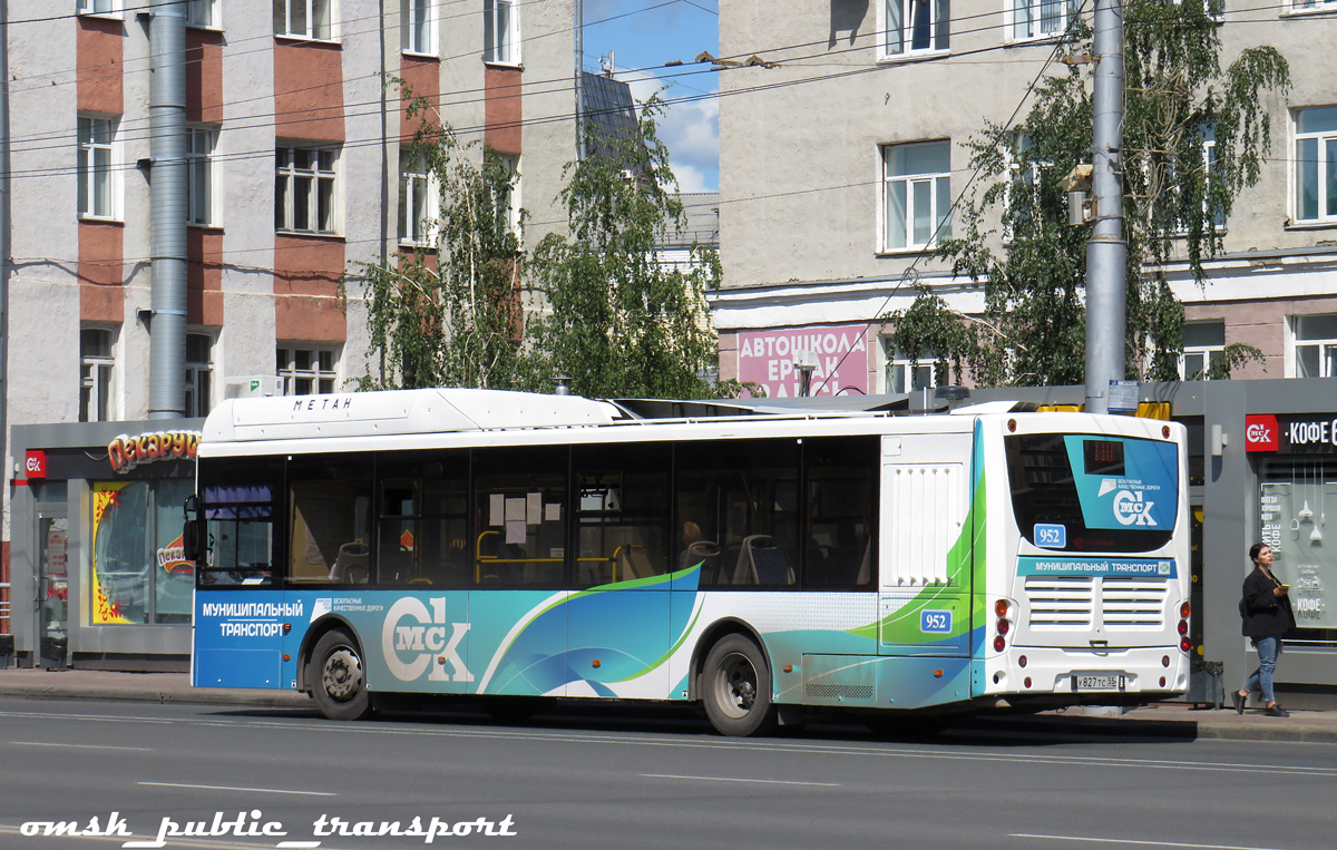 Obwód omski, Volgabus-5270.G2 (CNG) Nr 952