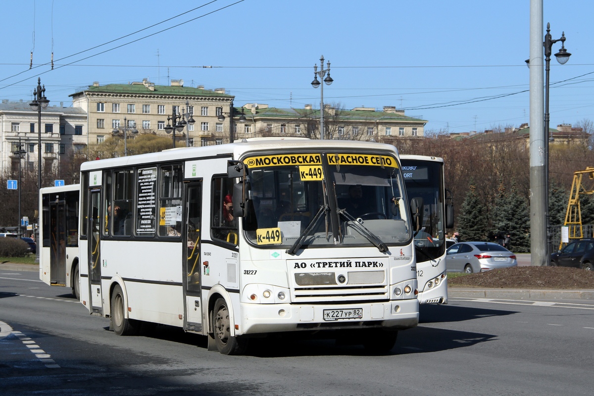 Санкт-Петербург, ПАЗ-320412-14 № К 227 УР 82