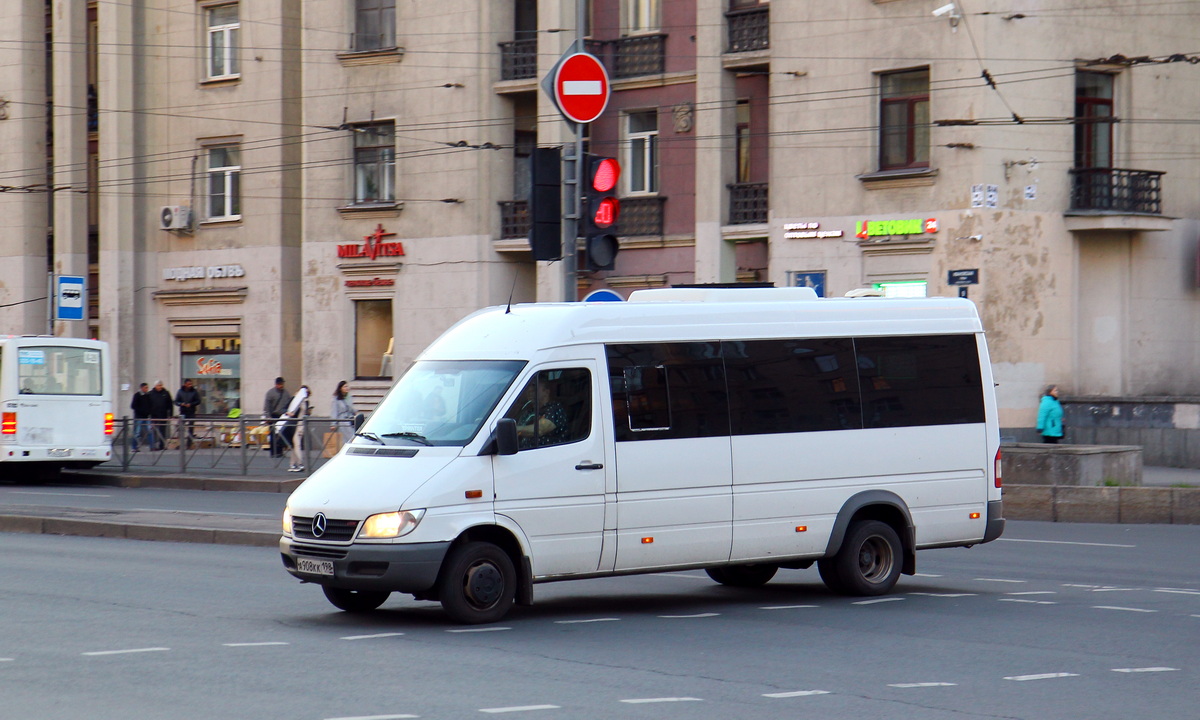 Санкт-Петербург, Луидор-223213 (MB Sprinter Classic) № А 908 КК 198