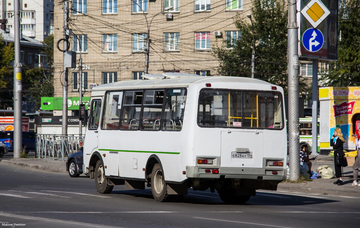 Новосибирская область, ПАЗ-32054 № Е 828 АУ 154