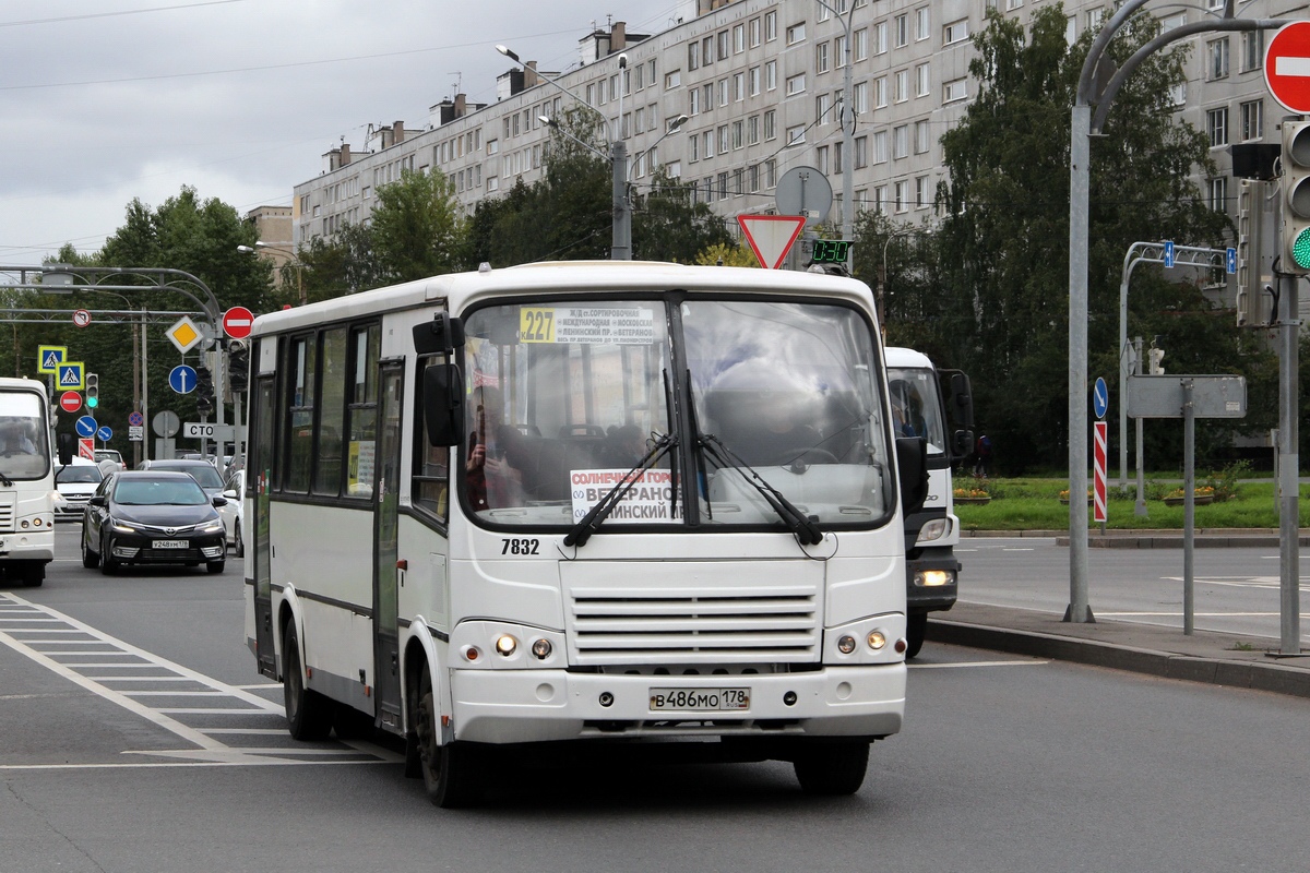 Санкт-Петербург, ПАЗ-320412-05 № 7832