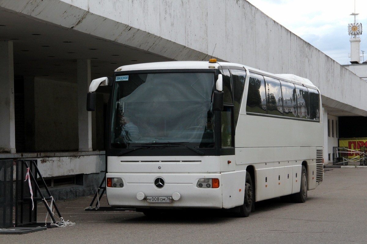 Jaroszlavli terület, Mercedes-Benz O350-15RHD Tourismo sz.: Н 008 ОМ 76