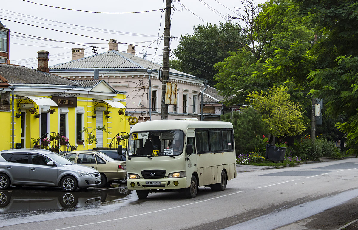 Ростовская область, Hyundai County SWB C08 (РЗГА) № Е 618 ОР 161