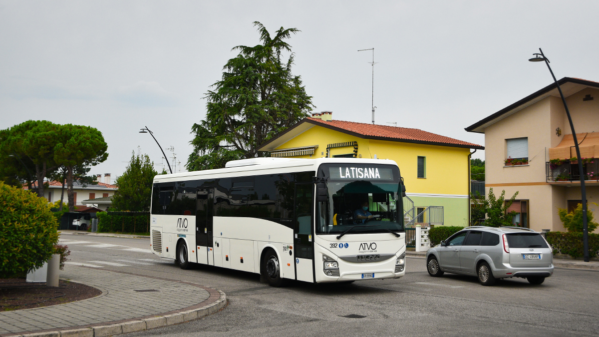 Италия, IVECO Crossway LINE 12M № 392