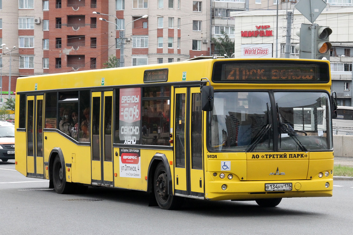 Санкт-Петербург, МАЗ-103.468 № В 134 НУ 178