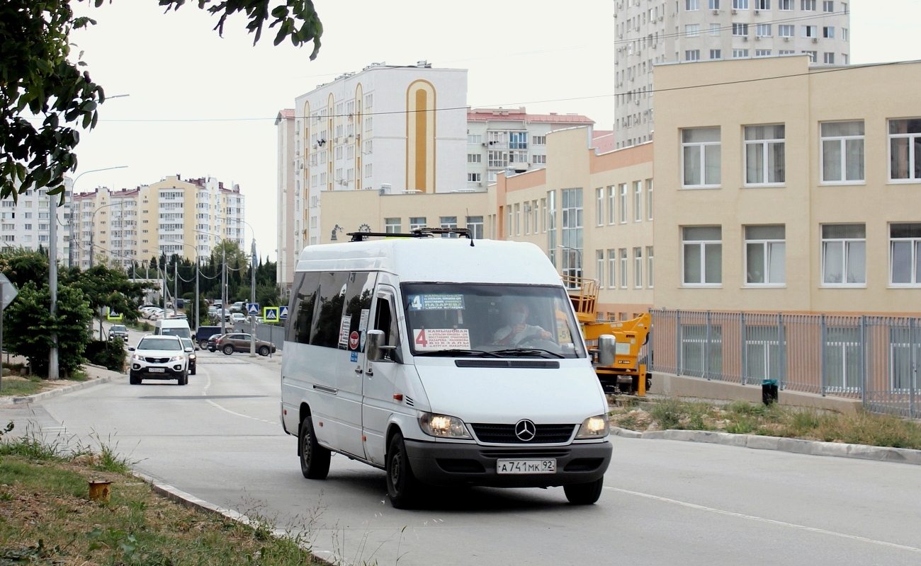 Севастополь, Mercedes-Benz Sprinter W903 316CDI № А 741 МК 92