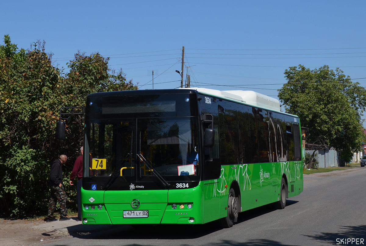 Almaty, Golden Dragon XML6125CN (Hyundai Trans Auto) # 3634