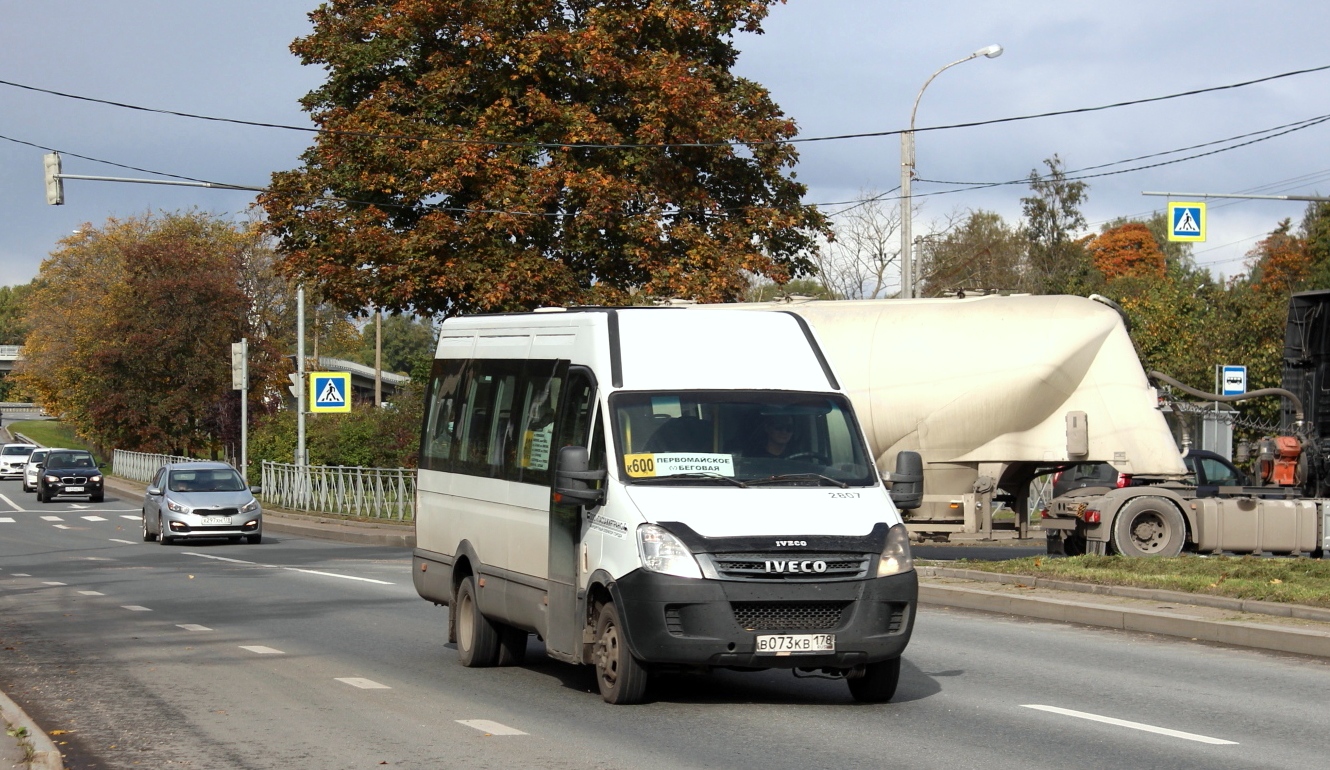 Санкт-Петербург, Нижегородец-2227UU (IVECO Daily) № В 073 КВ 178