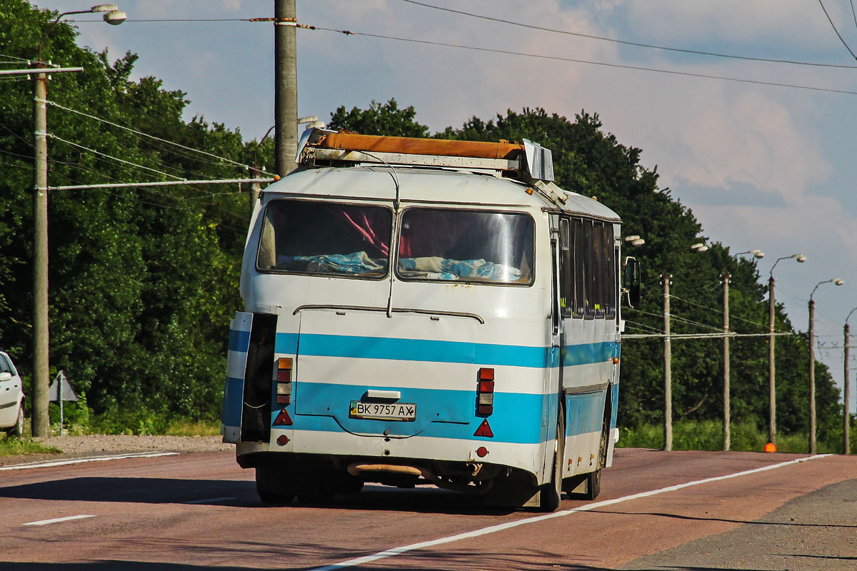 Ровненская область, ЛАЗ-699Р № BK 9757 AX