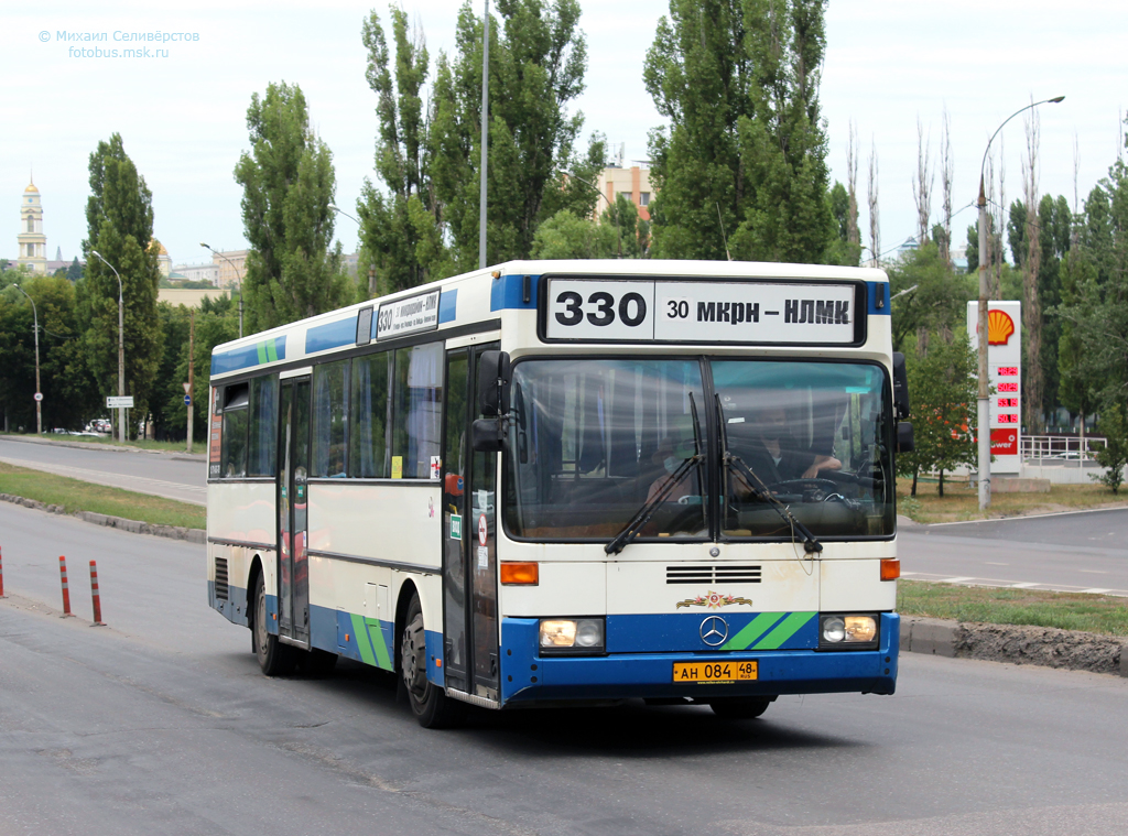 Lipetsk region, Mercedes-Benz O405 č. АН 084 48