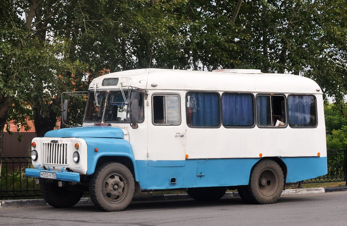 Омская область, КАвЗ-3270 № М 052 УК 55