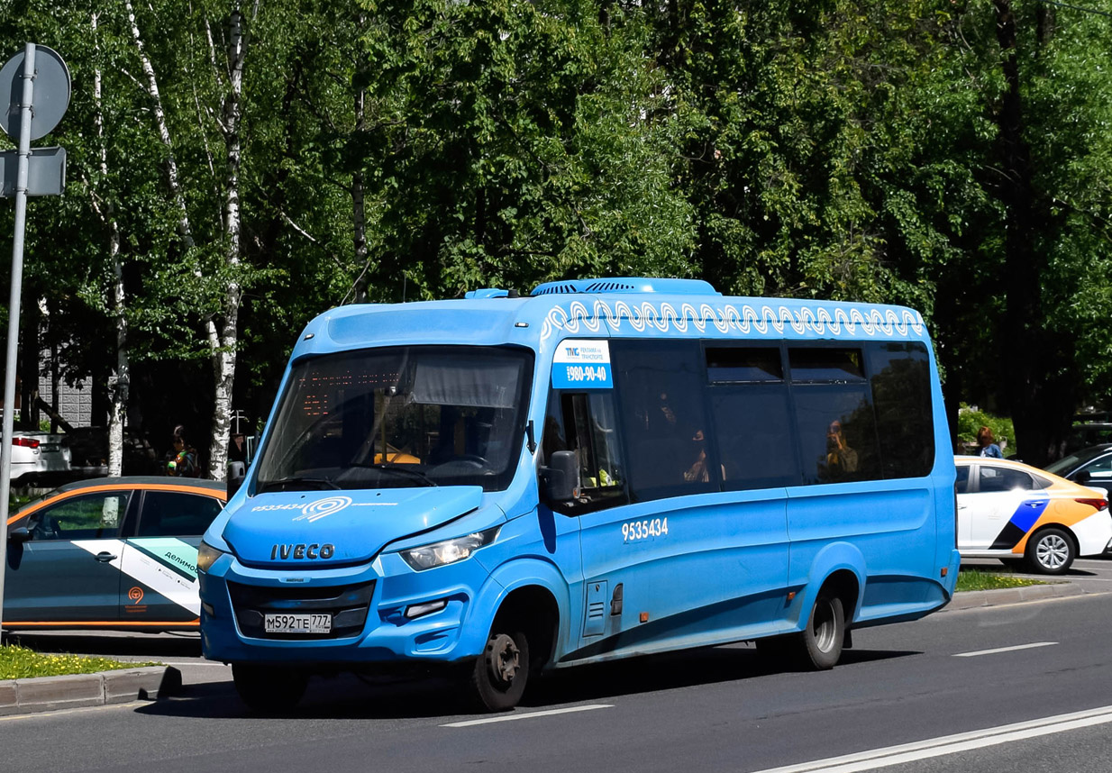 Москва, Нижегородец-VSN700 (IVECO) № 9535434