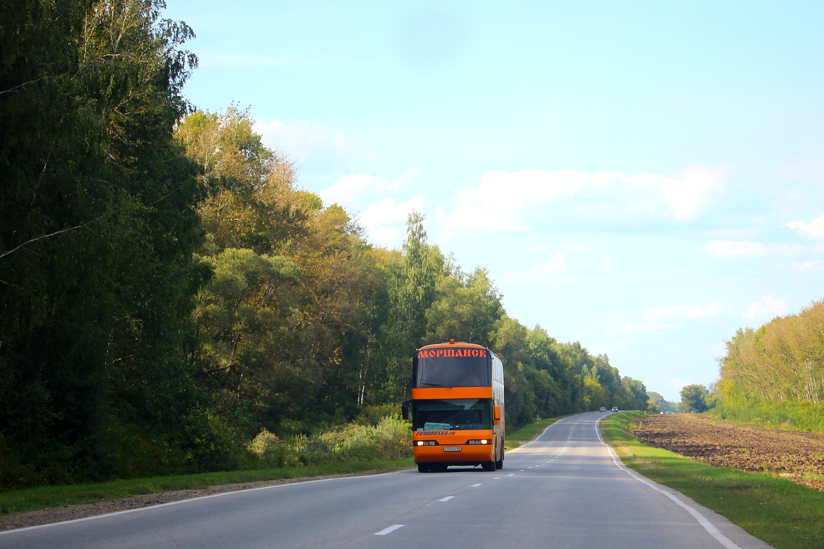 Тамбоўская вобласць, Neoplan N122/3 Skyliner № Н 949 ВР 68