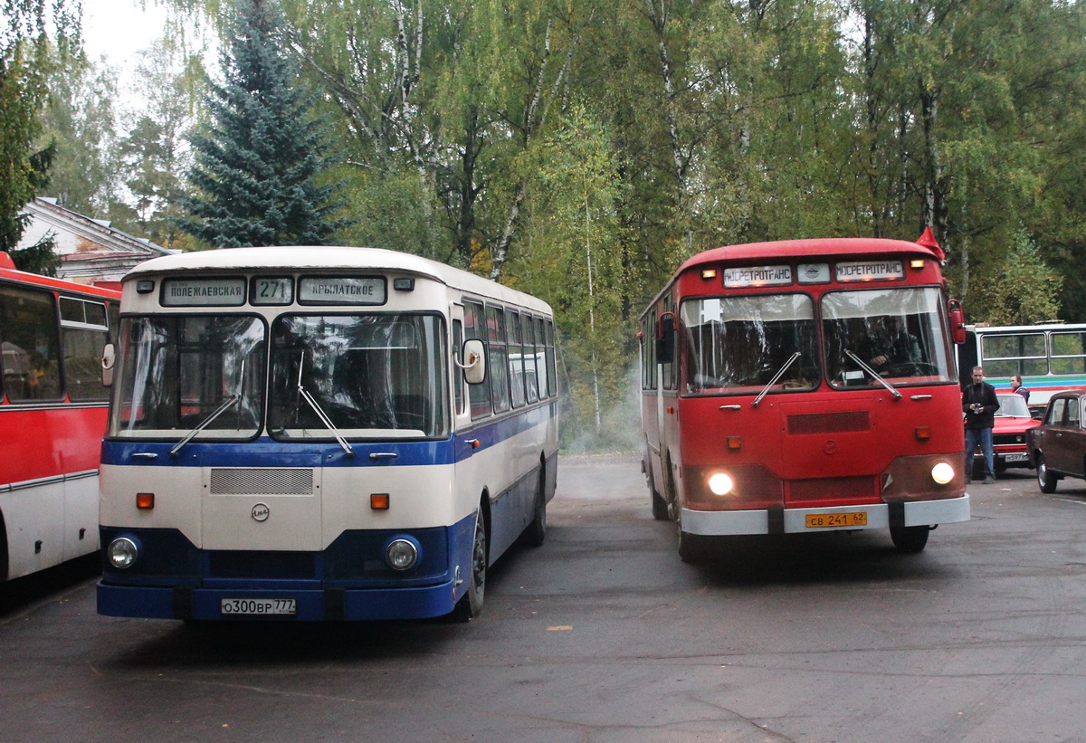 Moskwa, LiAZ-677M (ToAZ) Nr О 300 ВР 777; Moskwa, LiAZ-677MB Nr СВ 241 62