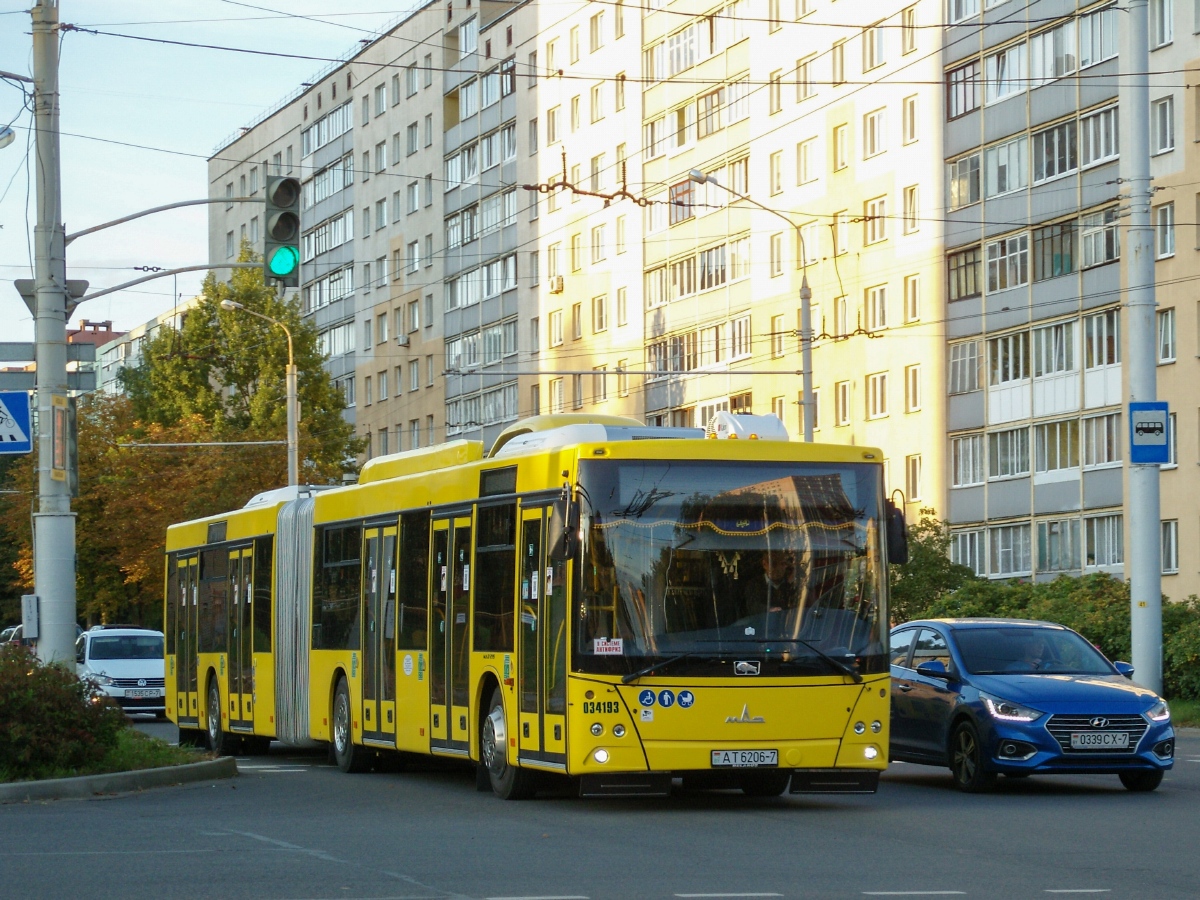 Minsk, MAZ-215.069 č. 034193