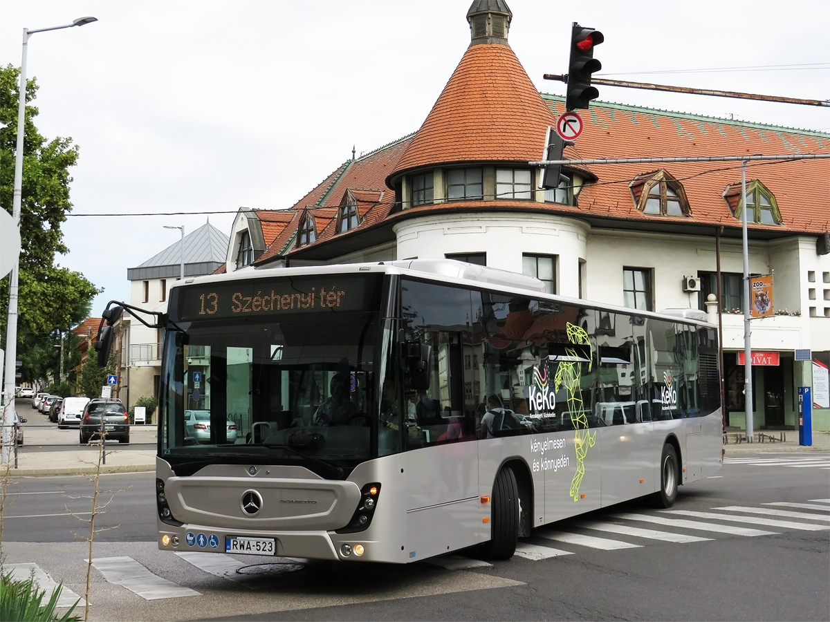 Венгрия, Mercedes-Benz Conecto III № RWA-523