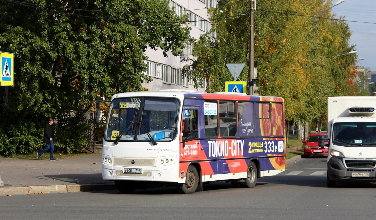 Санкт-Петербург, ПАЗ-320402-05 "Вектор" № В 308 РС 198