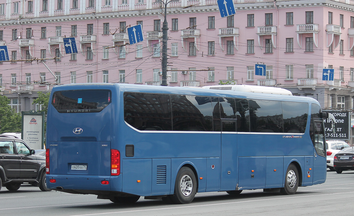 Челябинская область, Hyundai Universe Xpress Noble № О 620 ОО 74