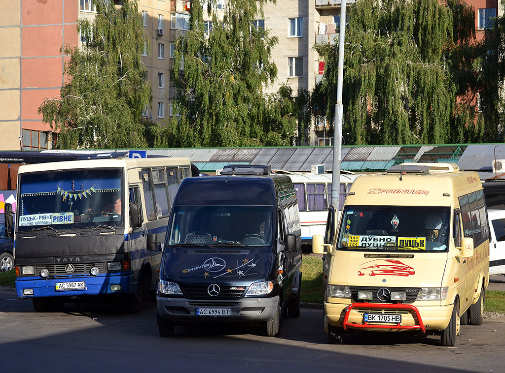 Волынская область, (модель неизвестна) № AC 6994 BT; Ровненская область, Janser № BK 1705 HB