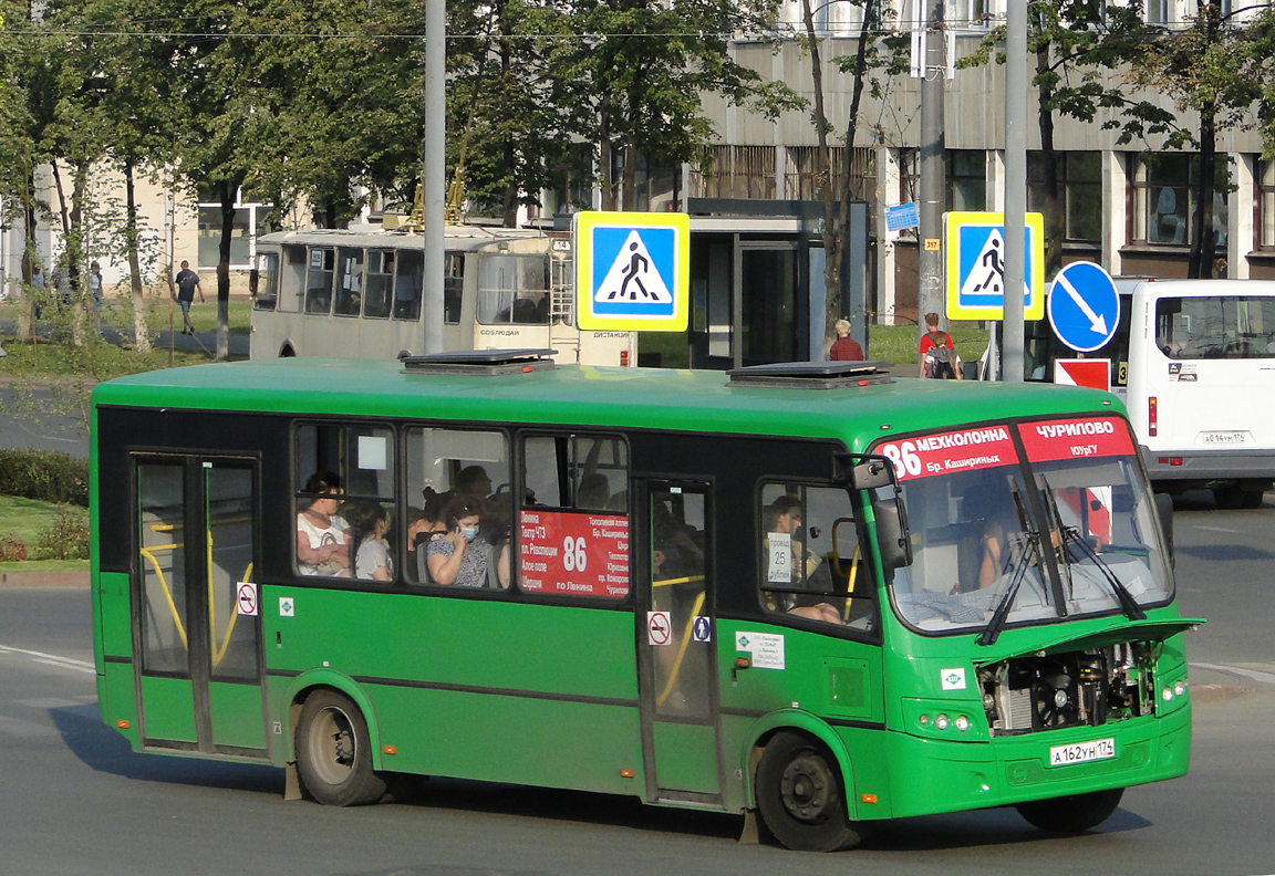 Челябинская область, ПАЗ-320414-14 "Вектор" № А 162 УН 174