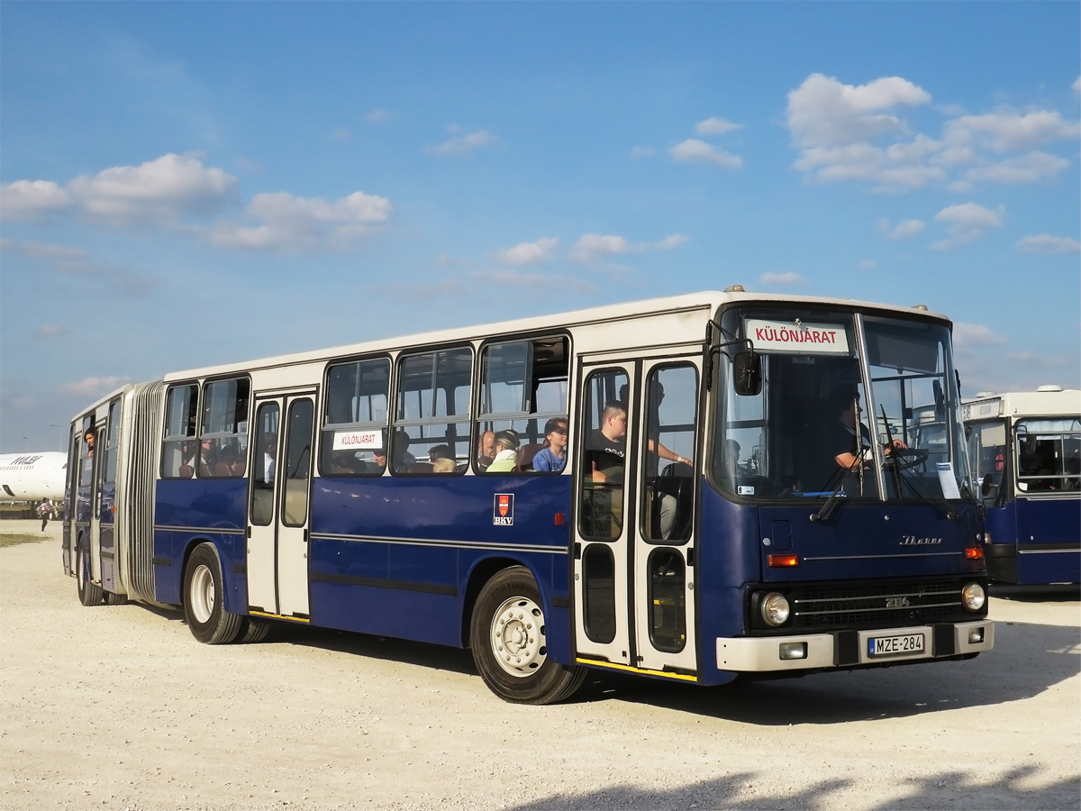 Венгрия, Ikarus 284.00 № MZE-284; Венгрия — III. Ikarus Találkozó, Aeropark (2021)