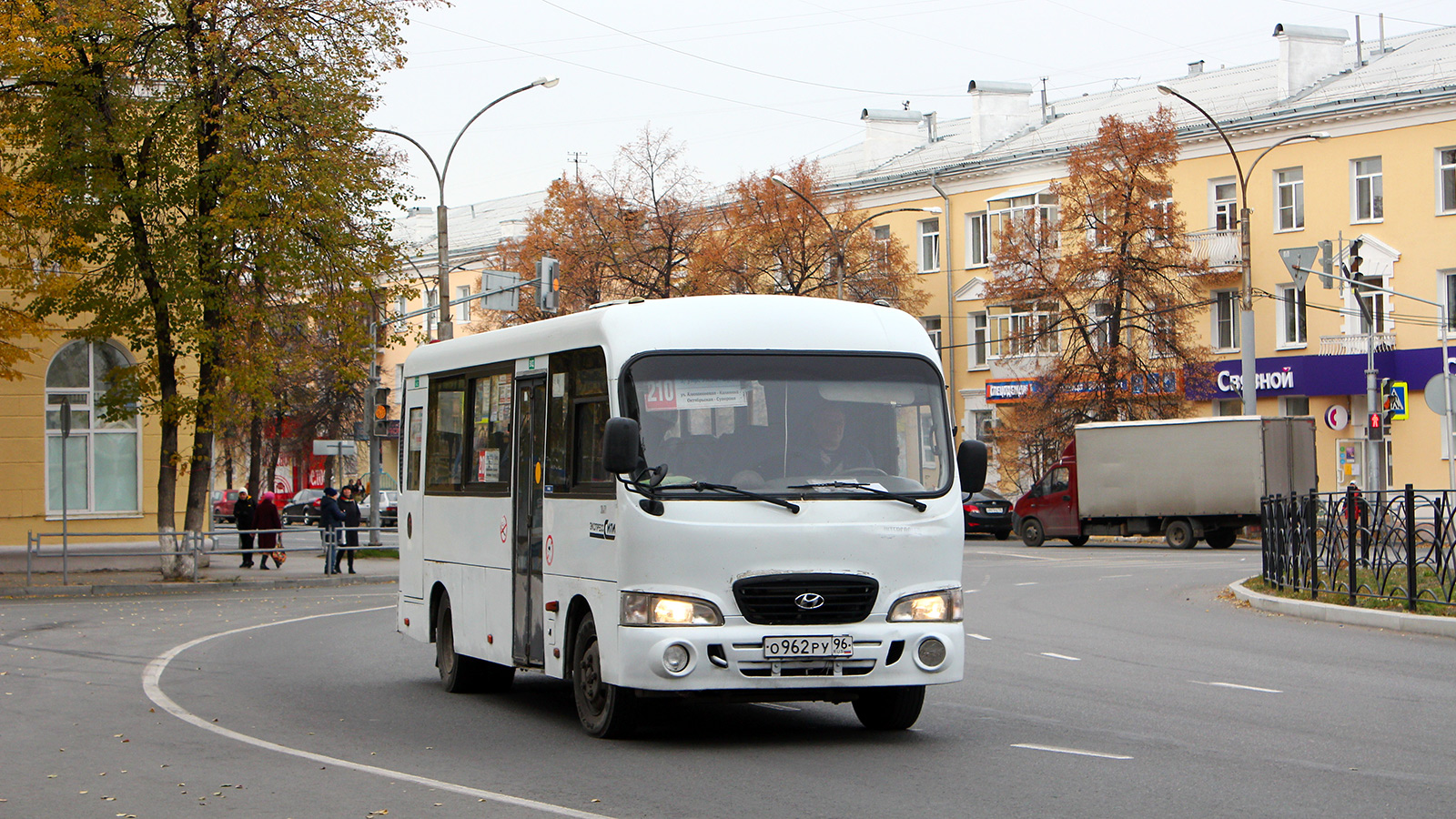 Свердловская область, Hyundai County LWB (ТагАЗ) № О 962 РУ 96